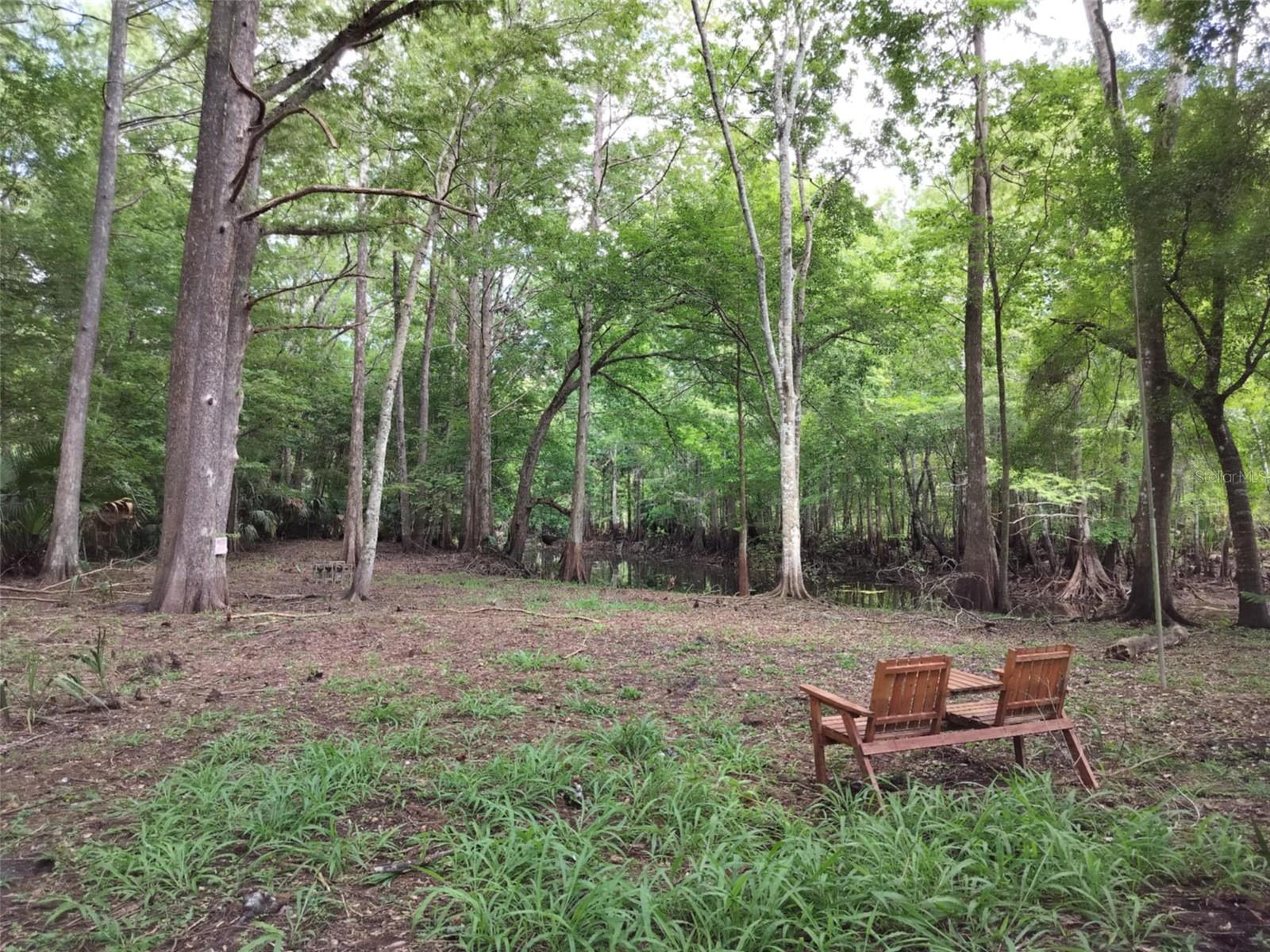 523 S Tuck Pt Property Photo 1