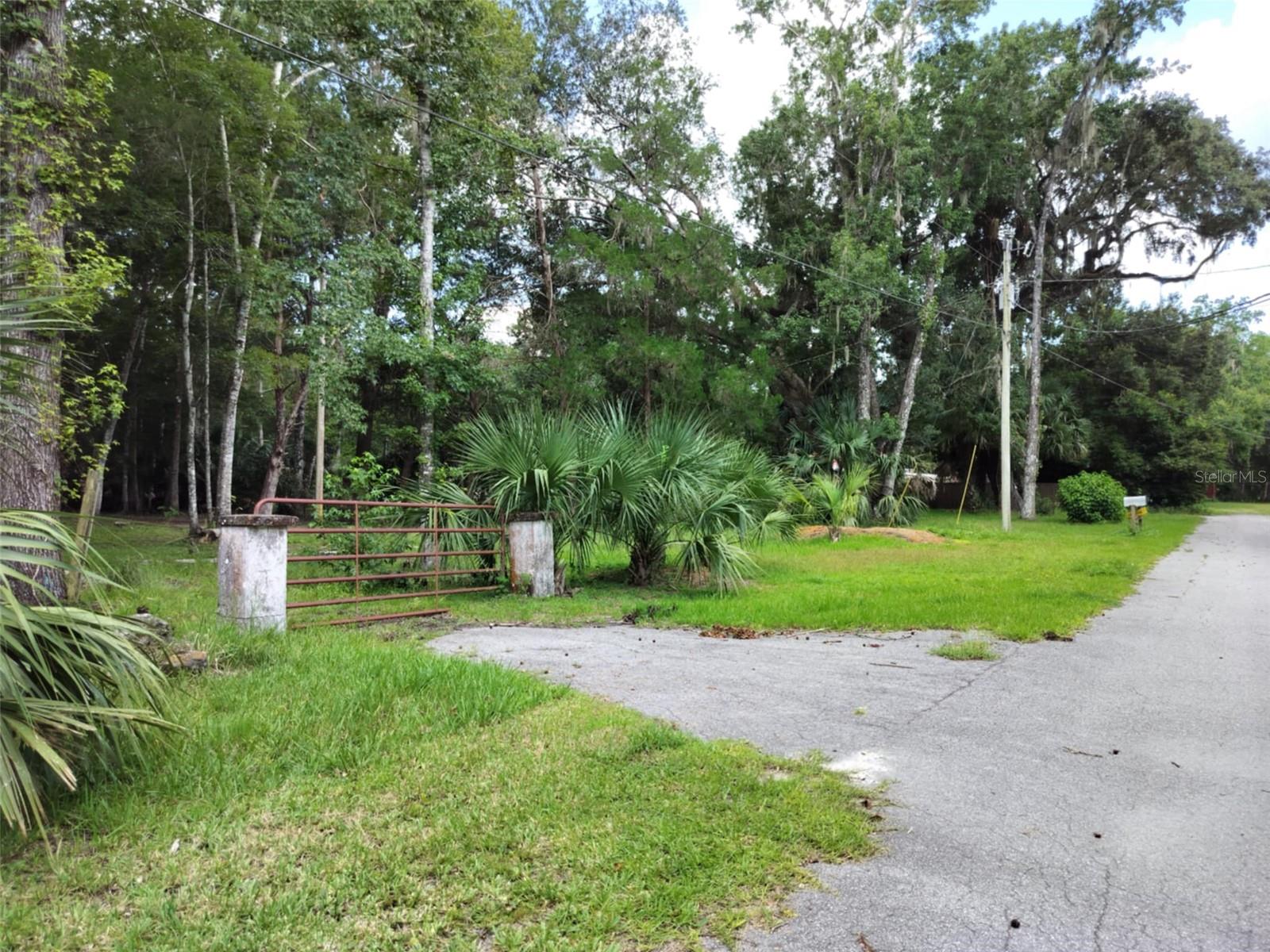 523 S Tuck Pt Property Photo 26