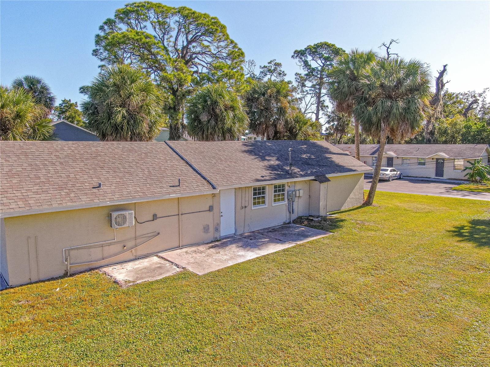 7618 Us Highway 19 Property Photo 2