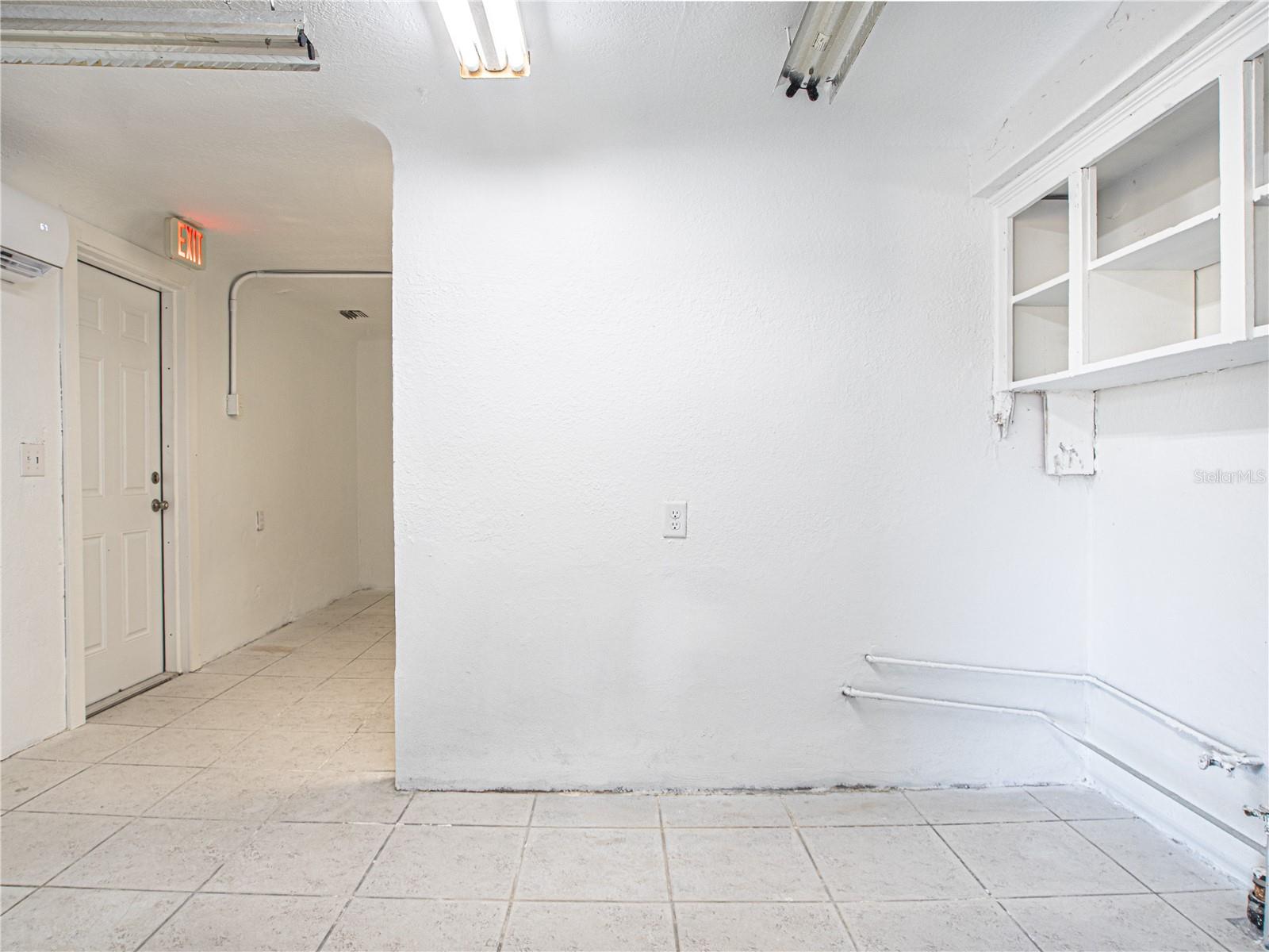 7618 Us Highway 19 Property Photo 14