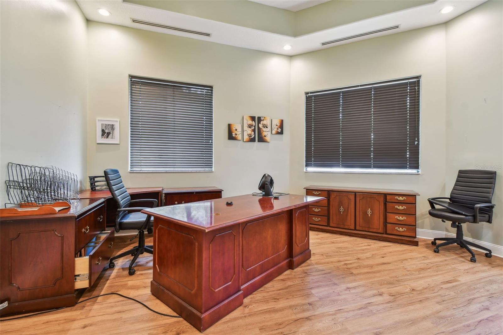10901 Danka Way N Property Photo 12
