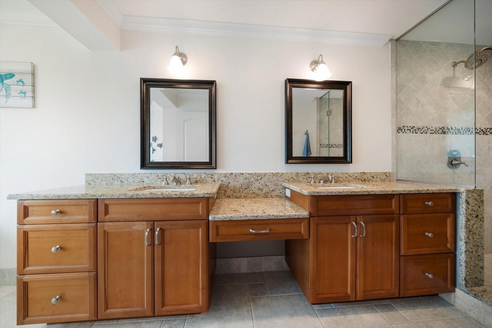119 Marina Del Rey Ct Property Photo 37