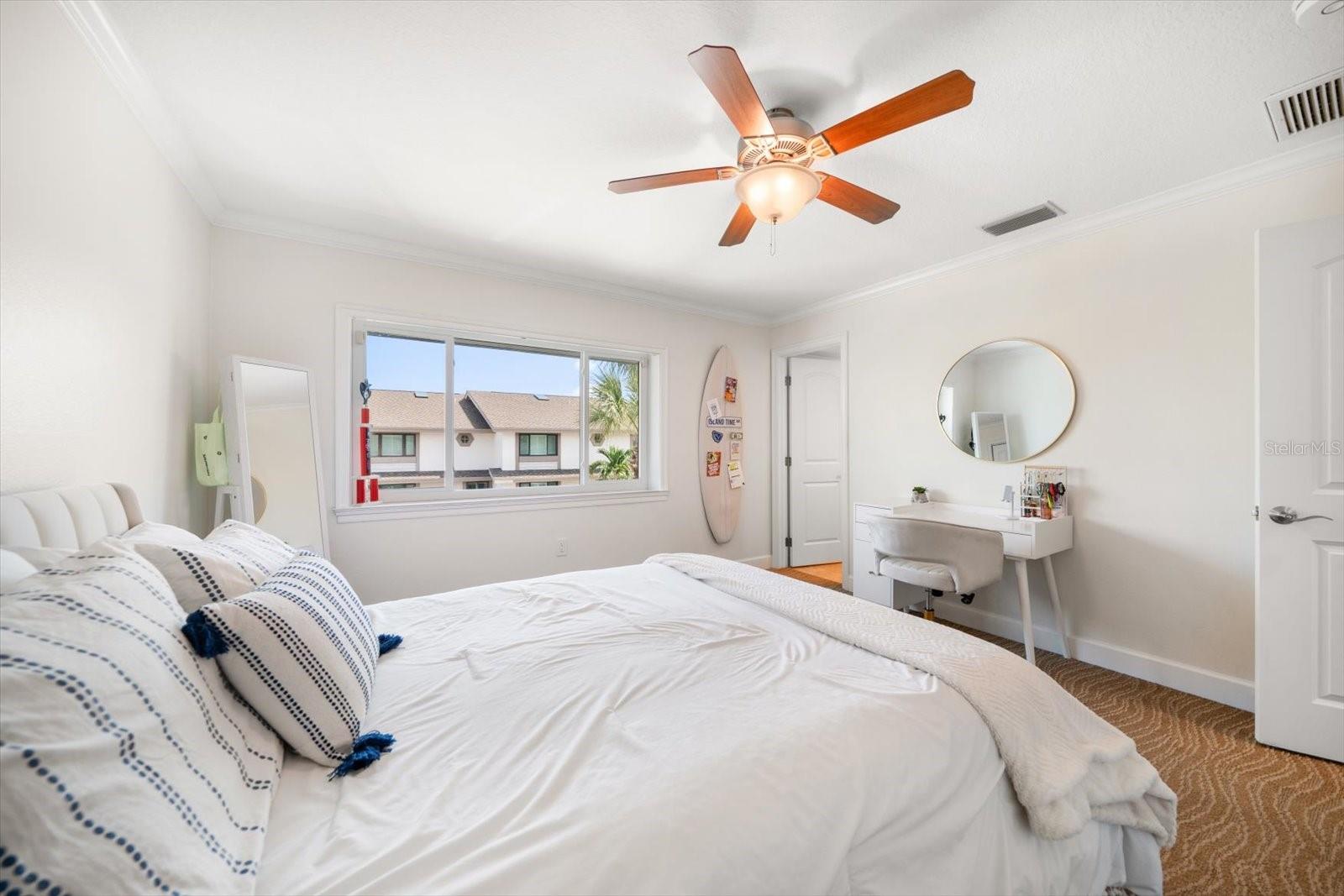 119 Marina Del Rey Ct Property Photo 42