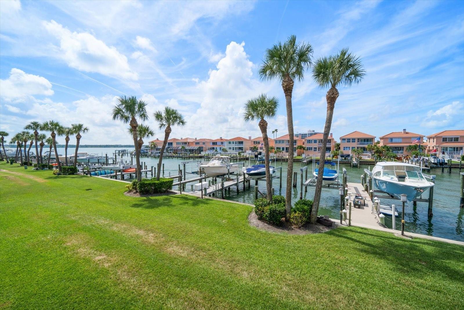 119 Marina Del Rey Ct Property Photo 63