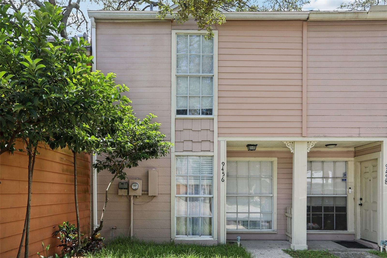 9456 Forest Hills Cir Property Photo 1