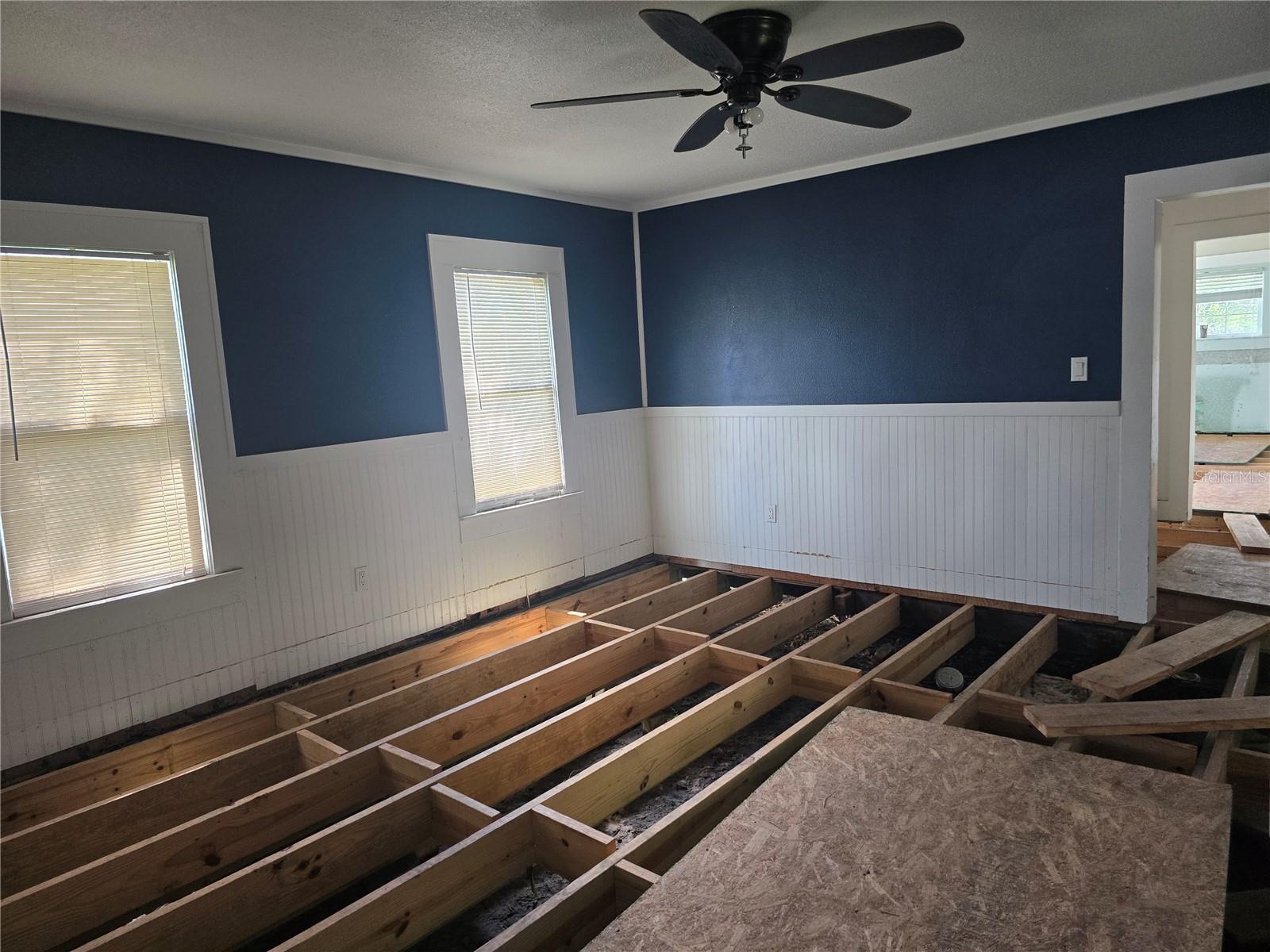 1327 Georgia Ave Property Photo 6