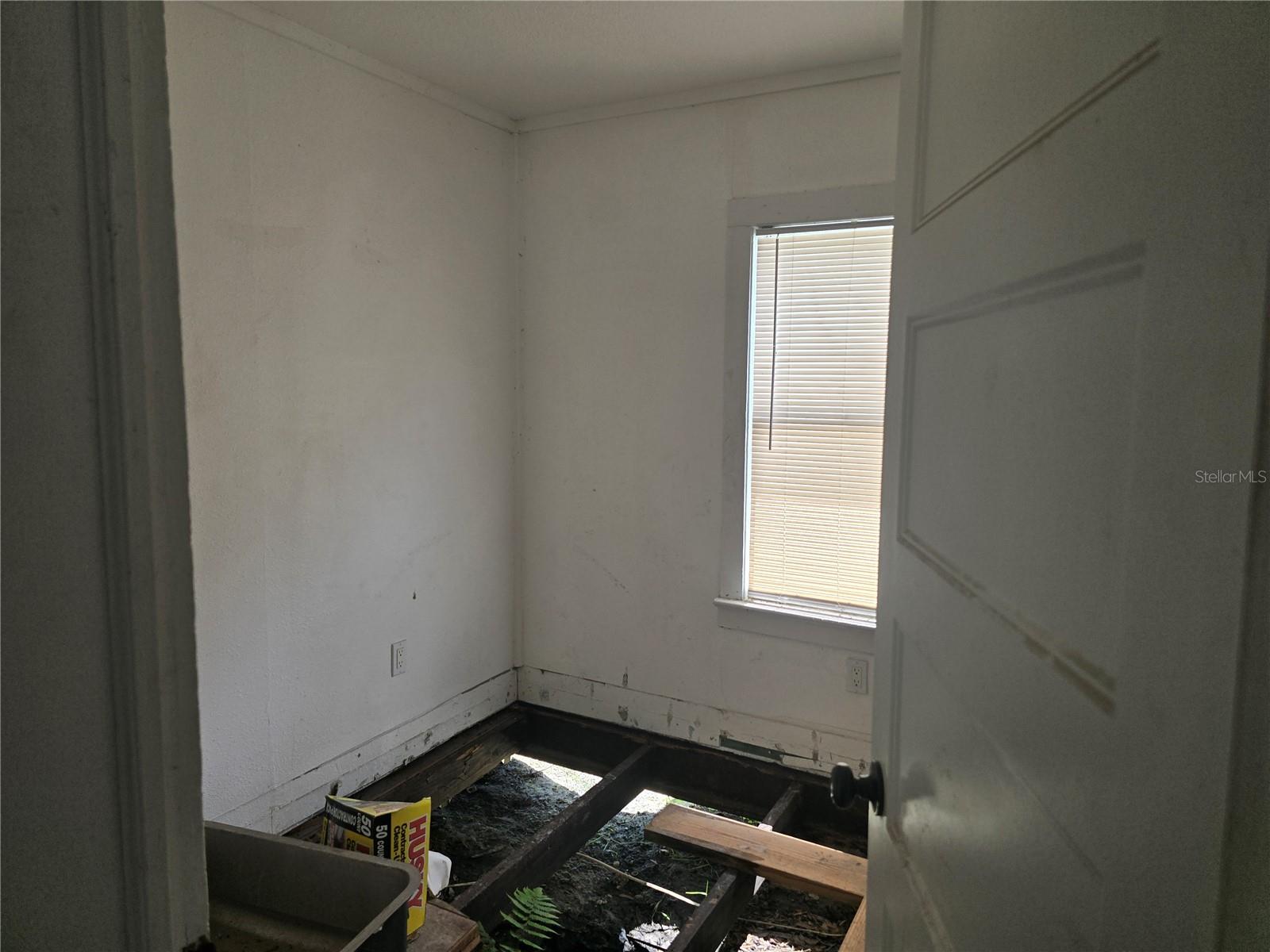 1327 Georgia Ave Property Photo 14