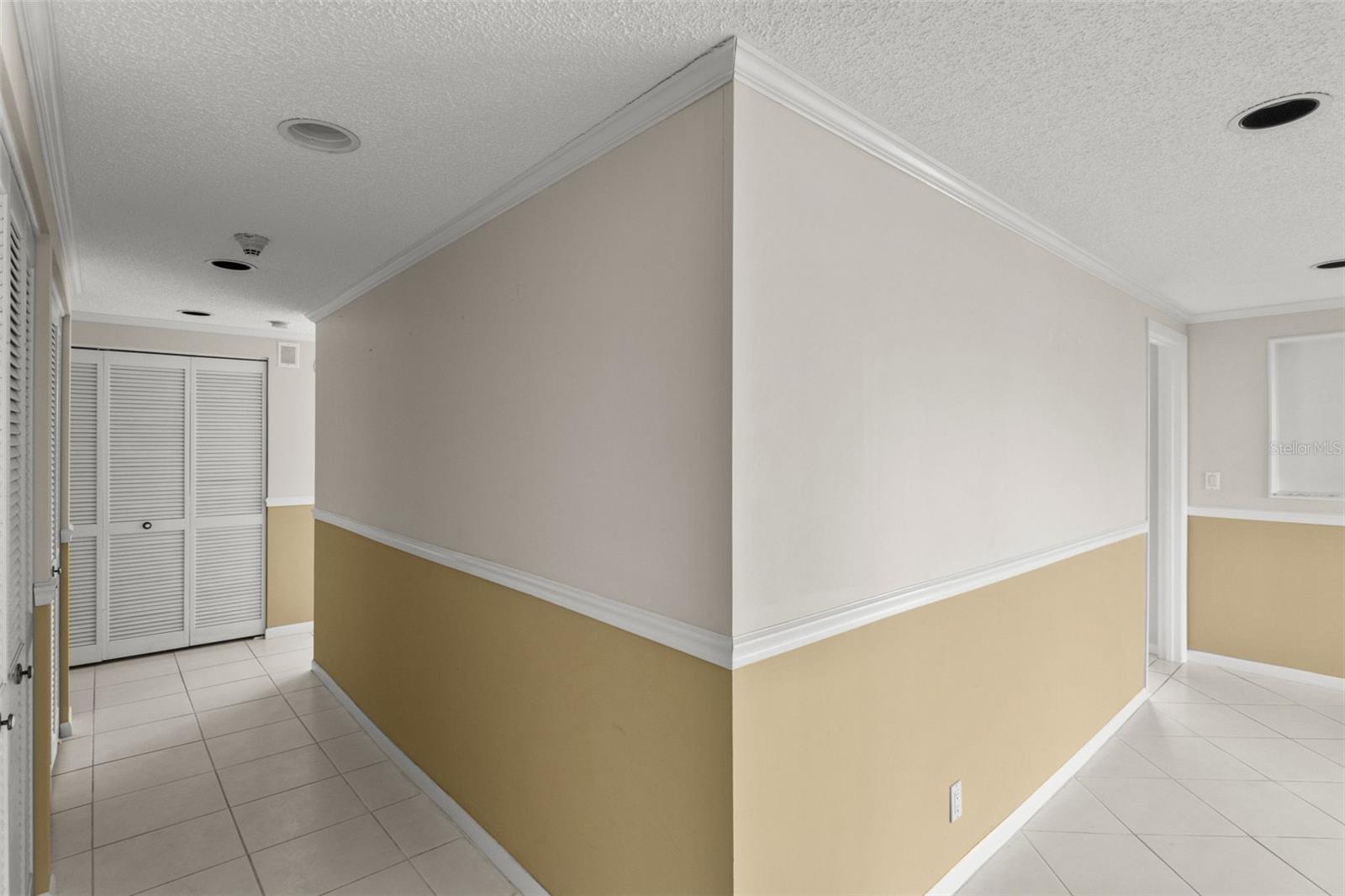 150 Belleview Blvd #507 Property Photo 7