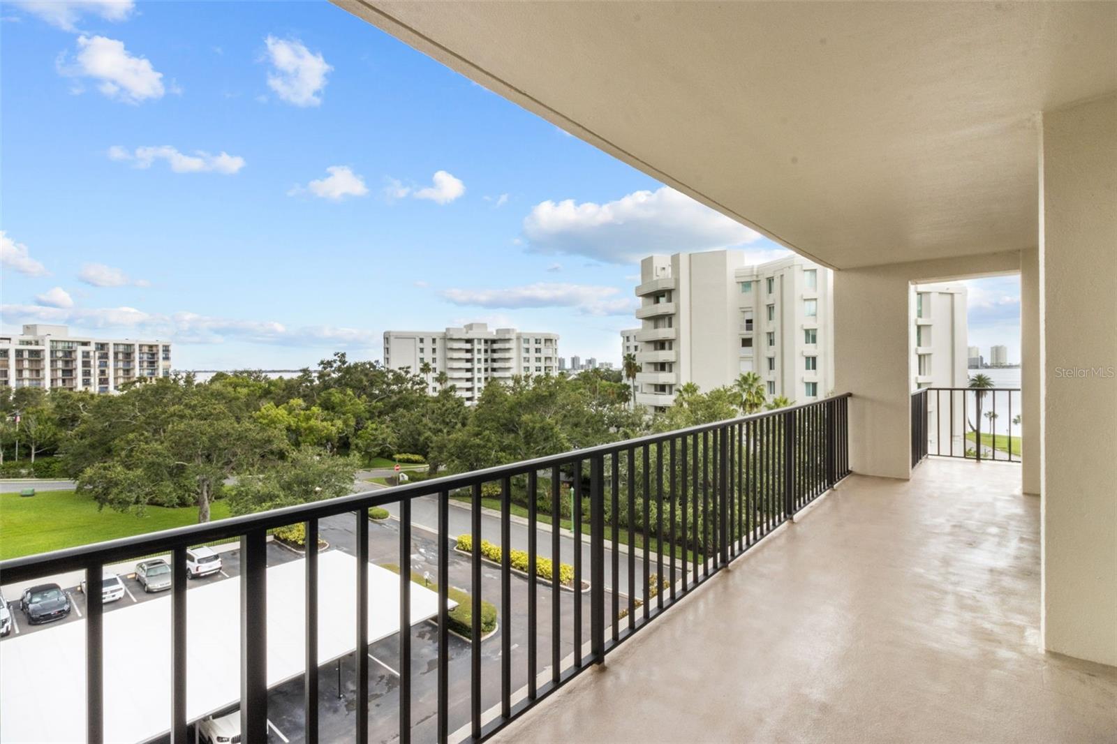 150 Belleview Blvd #507 Property Photo 22