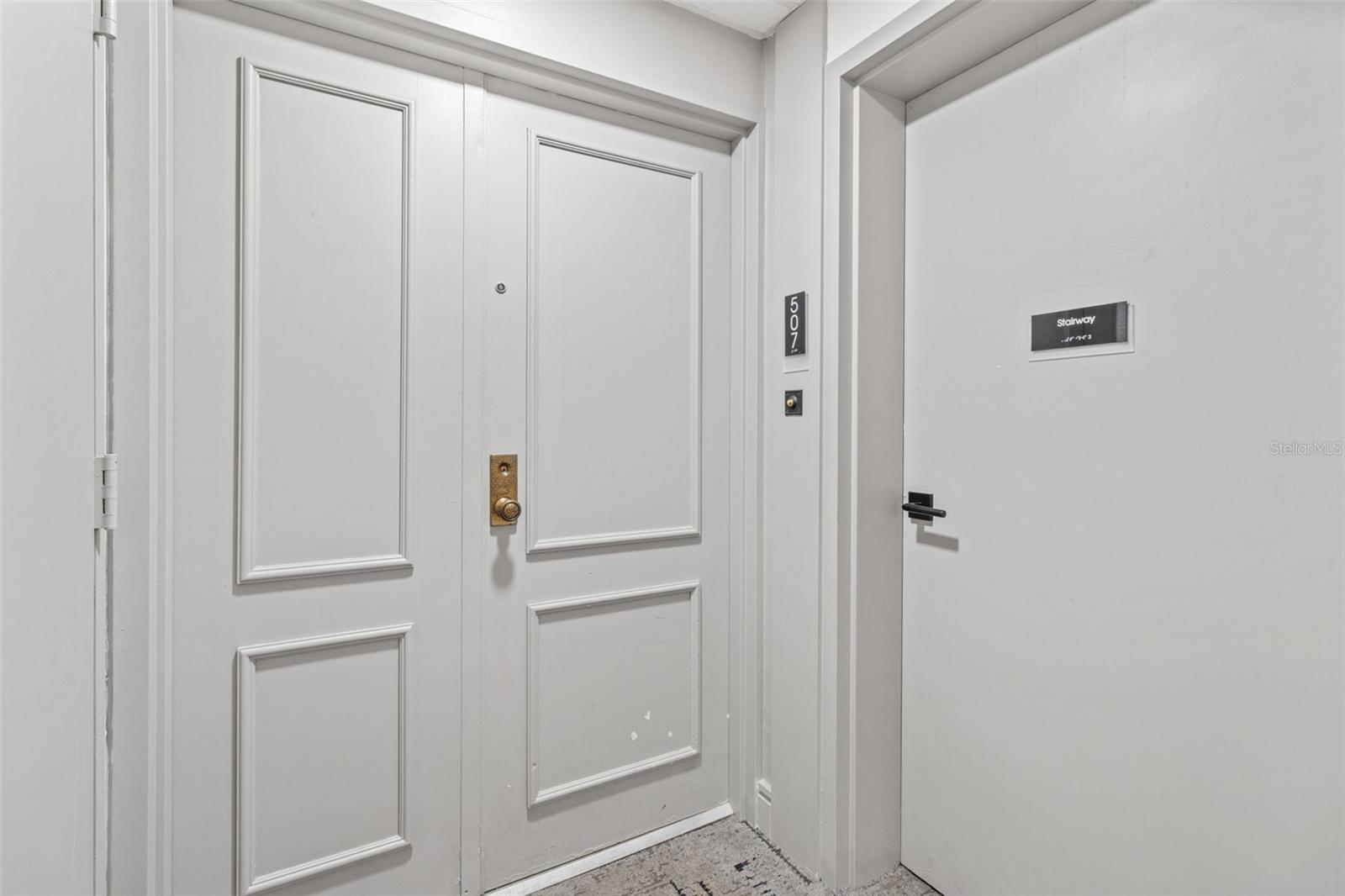 150 Belleview Blvd #507 Property Photo 32