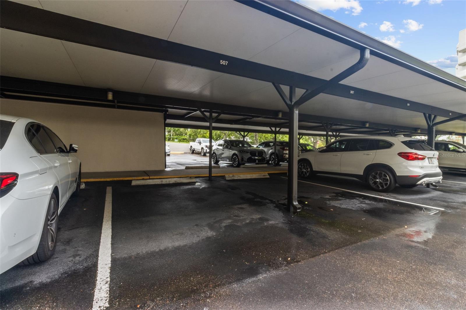 150 Belleview Blvd #507 Property Photo 34