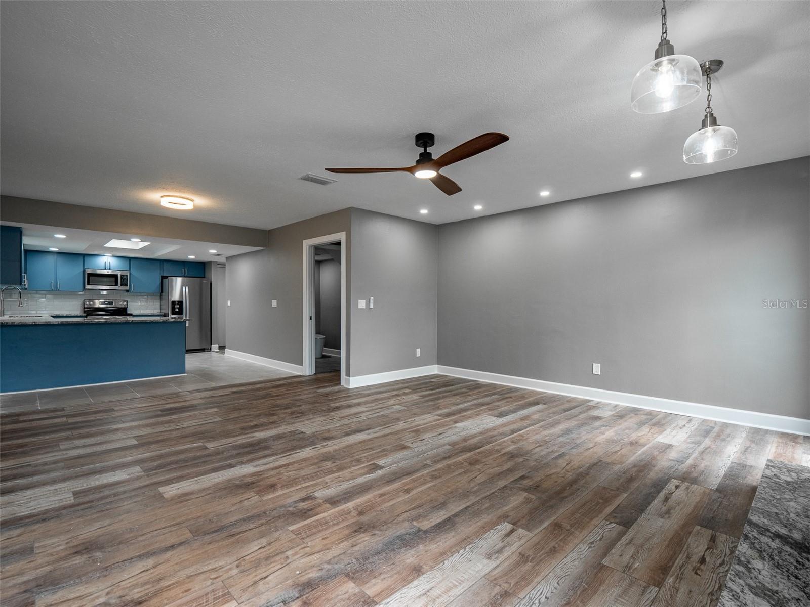 4110 N River View Ave Property Photo 6