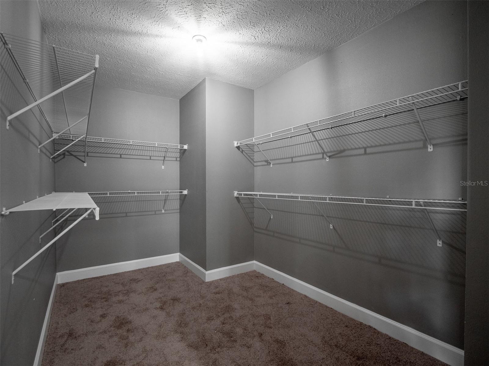 4110 N River View Ave Property Photo 24