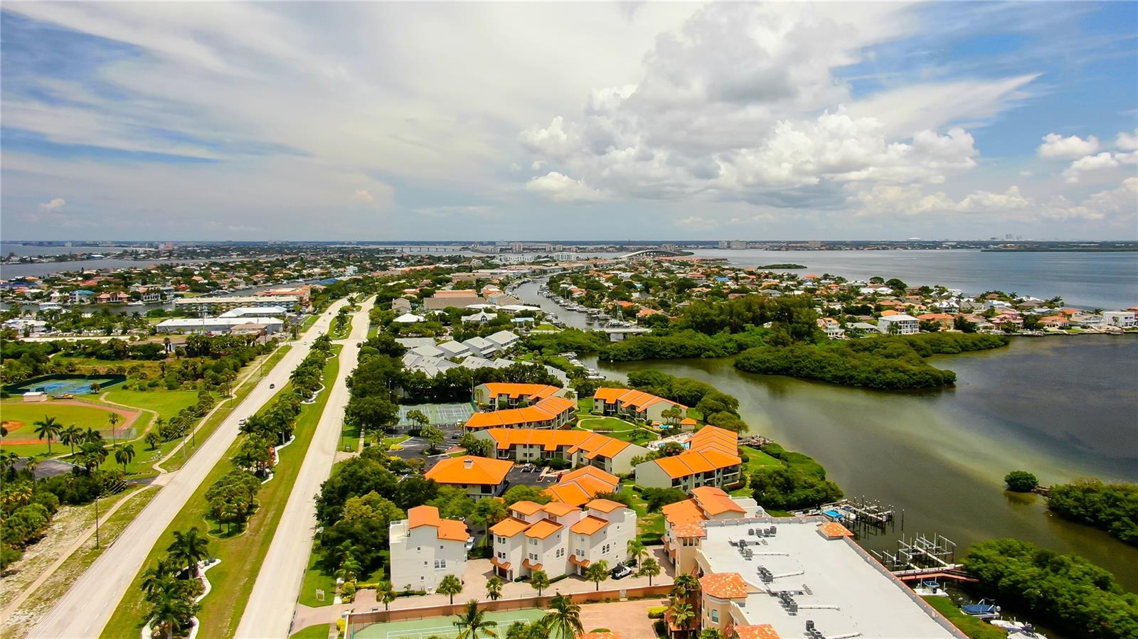 1575 Pinellas Bayway Way S #1575 Property Photo 8