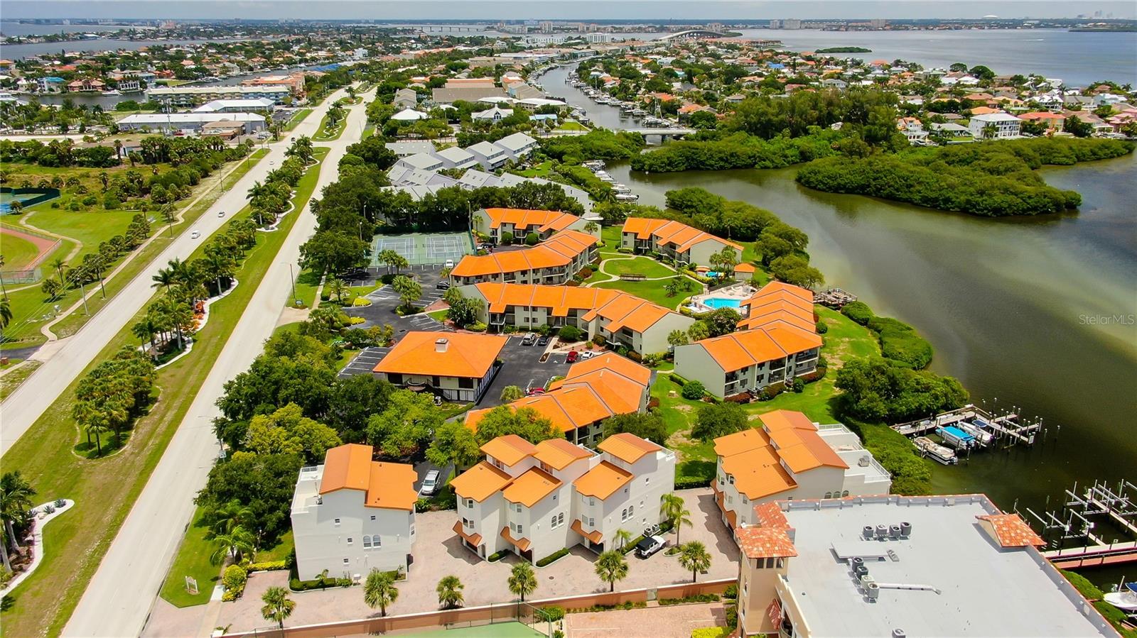 1575 Pinellas Bayway Way S #1575 Property Photo 9