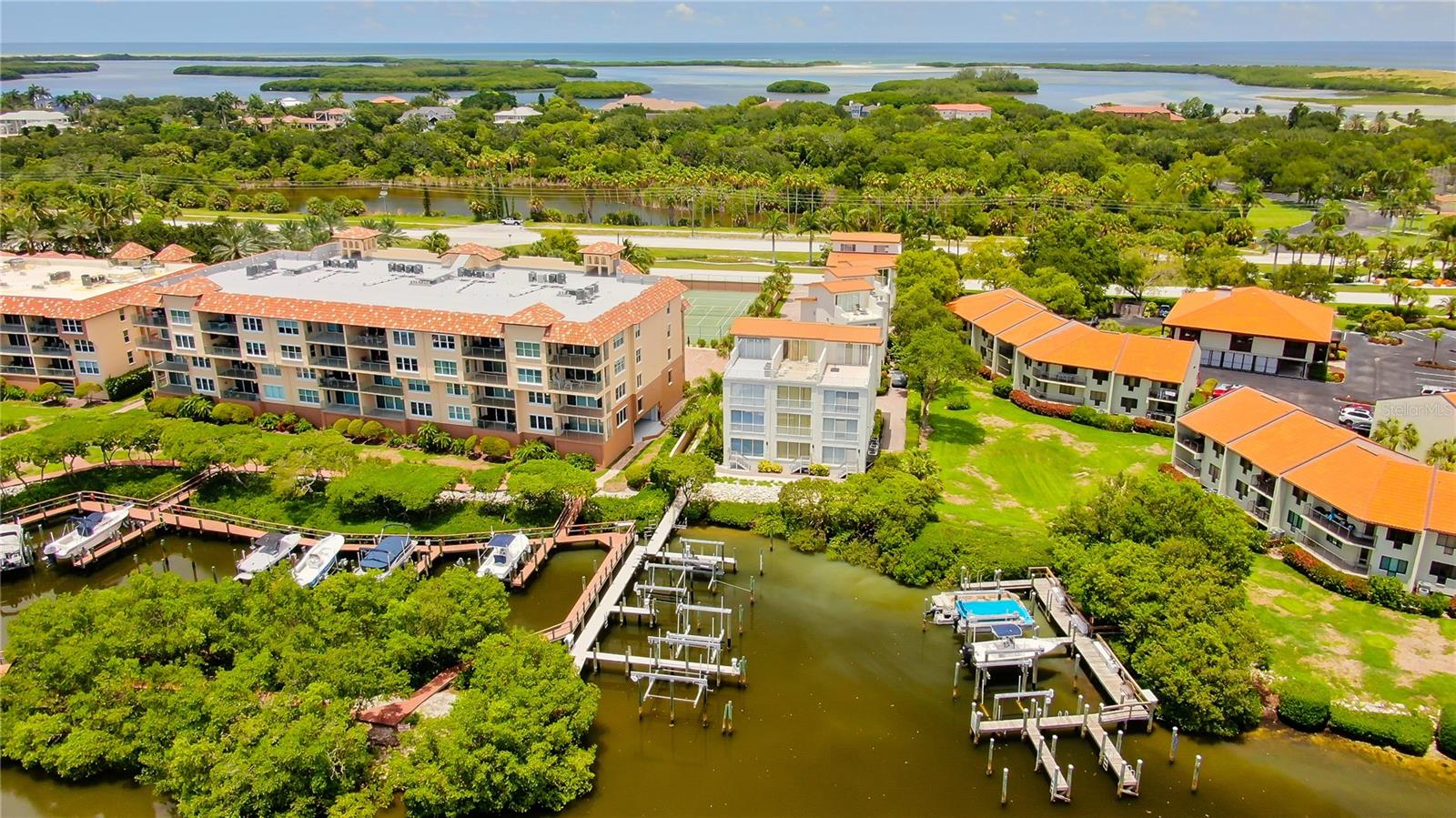 1575 Pinellas Bayway Way S #1575 Property Photo 13