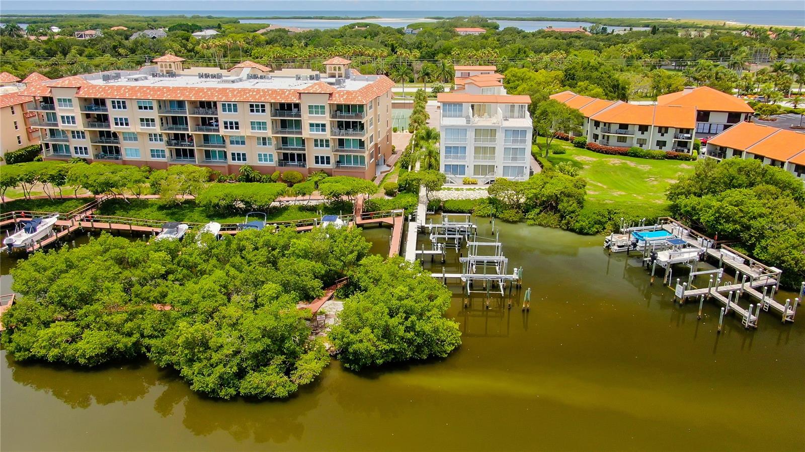 1575 Pinellas Bayway Way S #1575 Property Photo 22