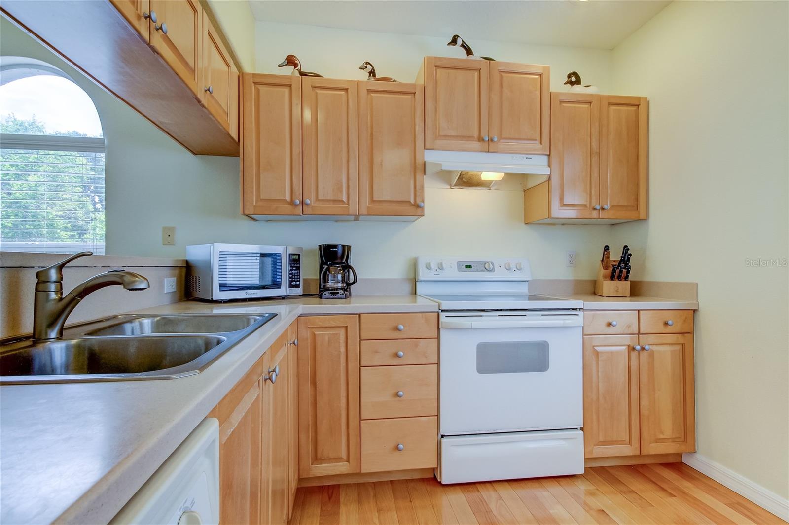 1575 Pinellas Bayway Way S #1575 Property Photo 39