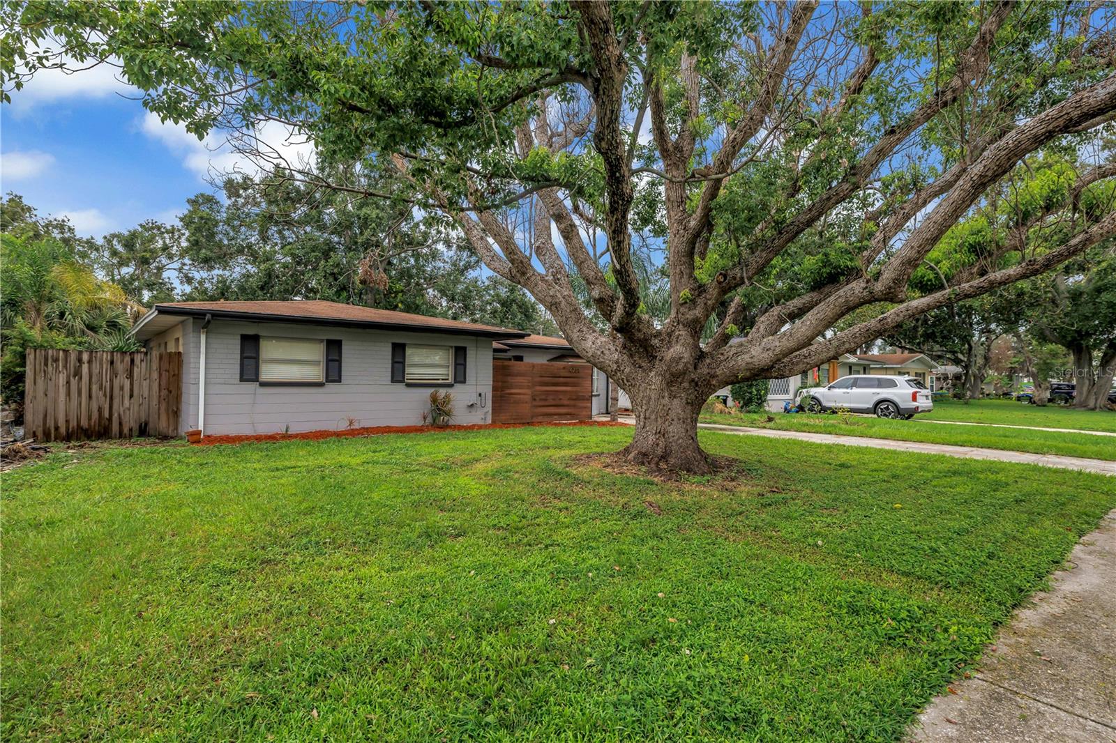 4708 W Coachman Ave Property Photo 1