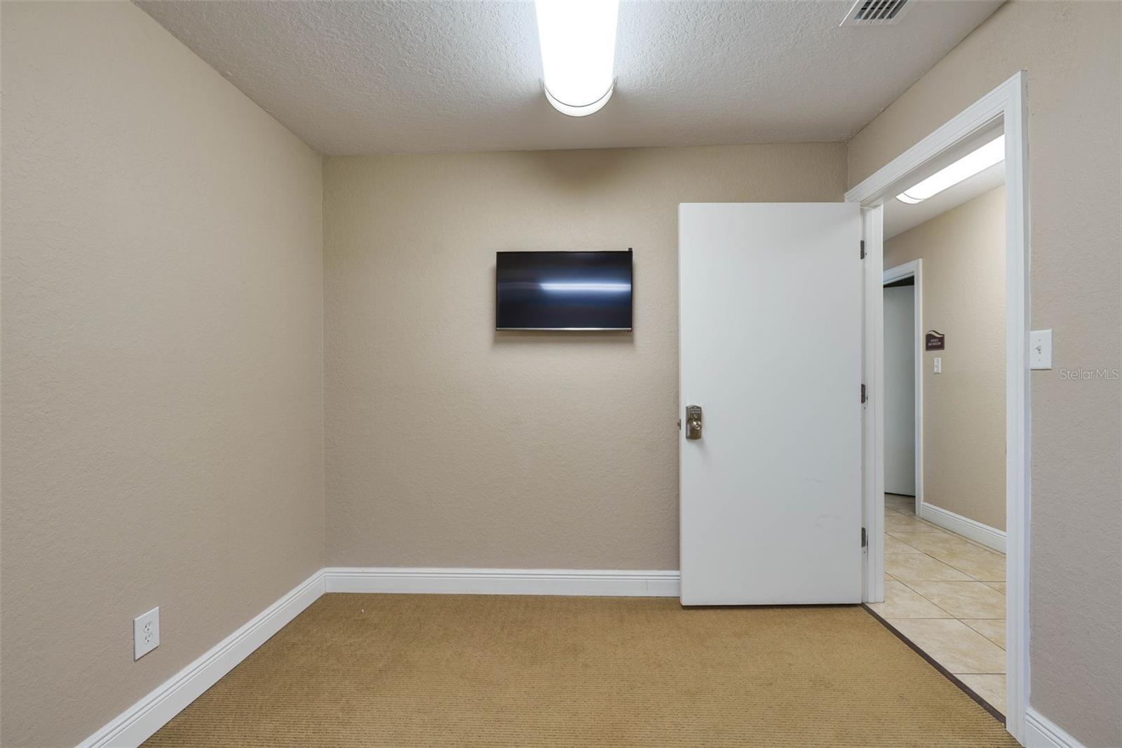 15100 Hutchison Rd #103 Property Photo 13
