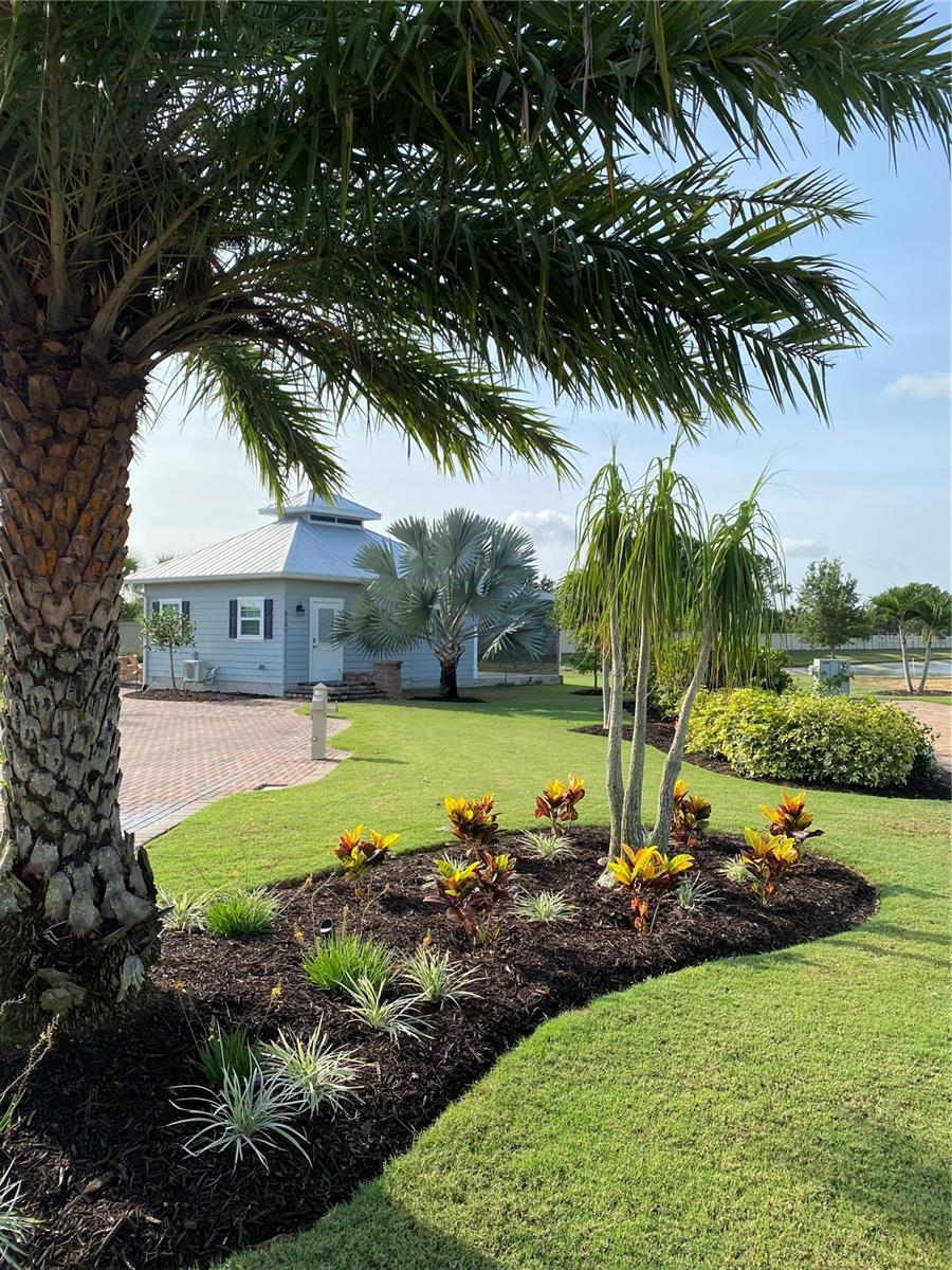 8103 Sw Sand Crane Cir Property Photo 1
