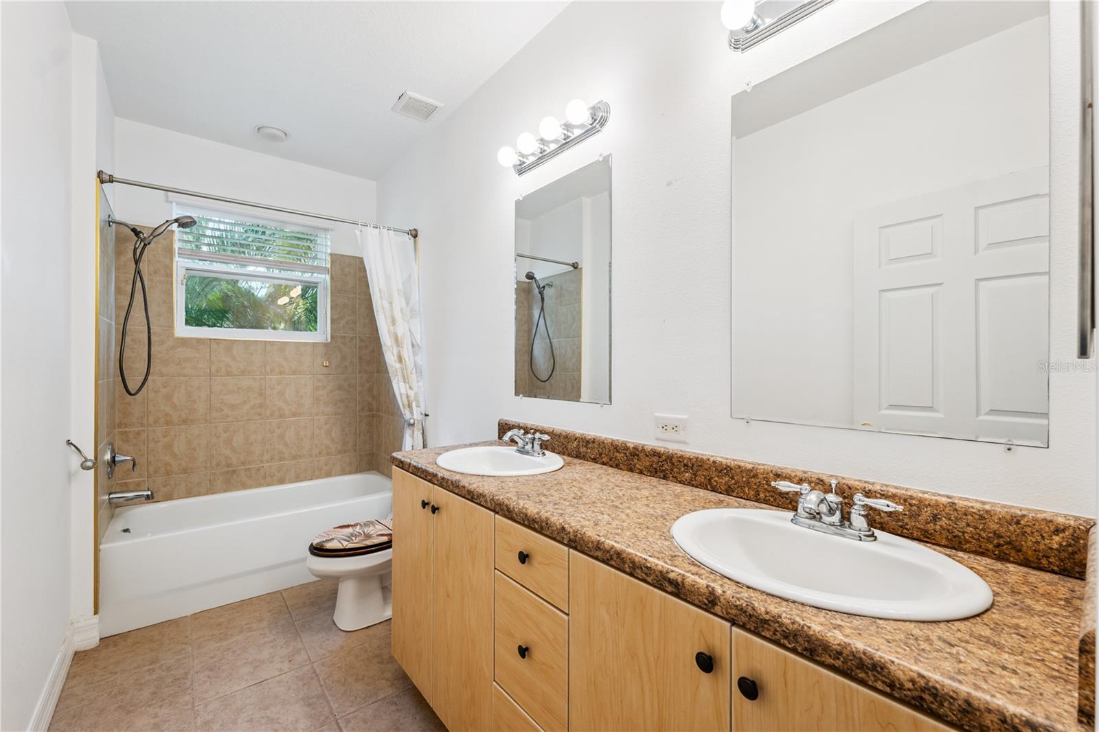 10813 Boca Club Ct Property Photo 14