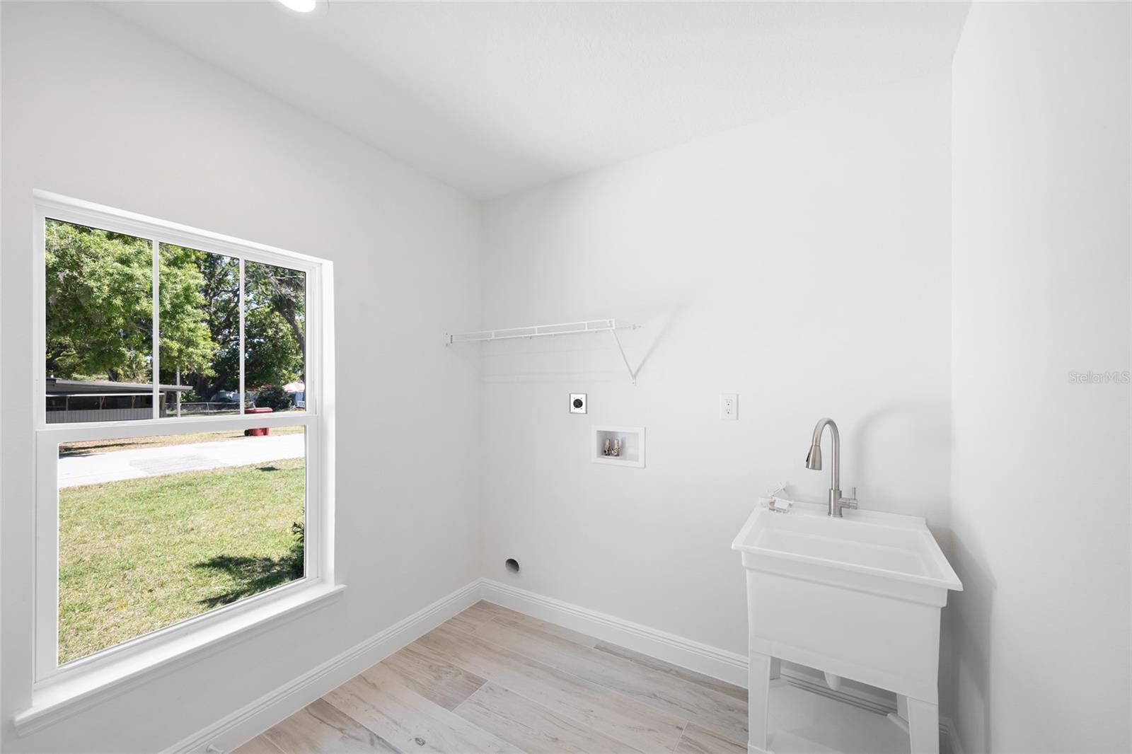 25 Edwards St Property Photo 19