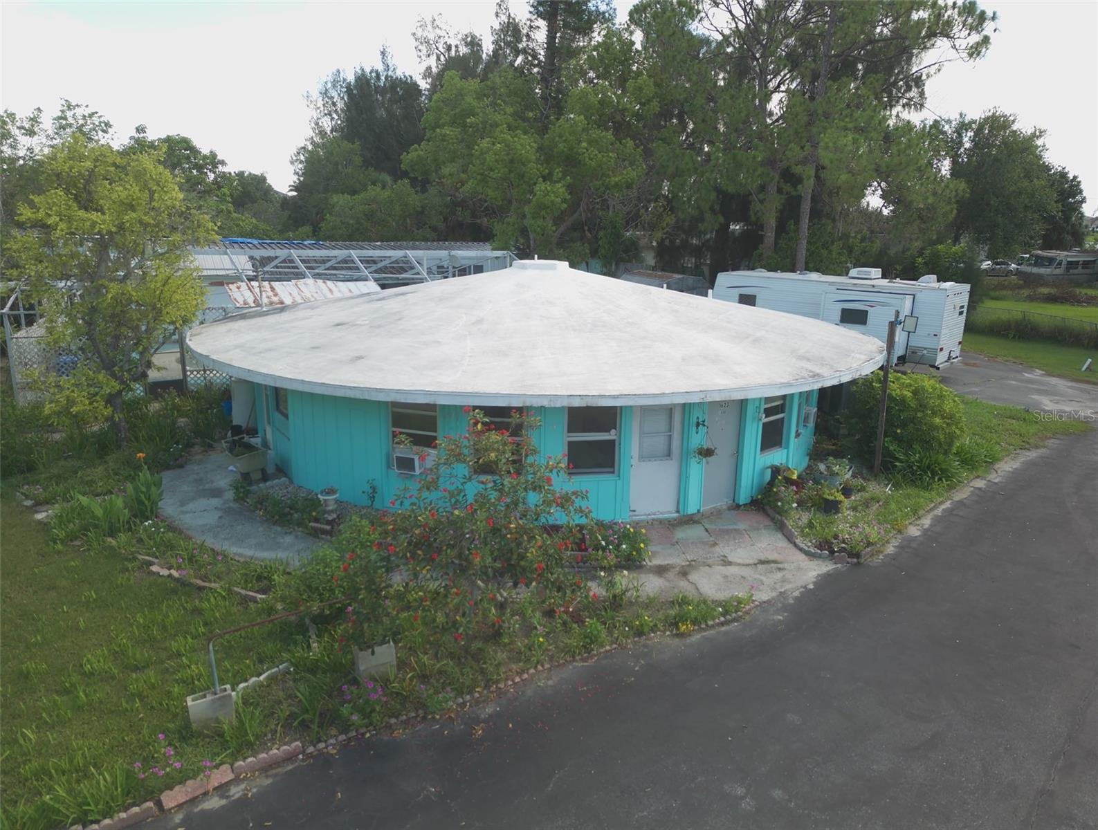 1603 W Shell Point Rd Property Photo 2