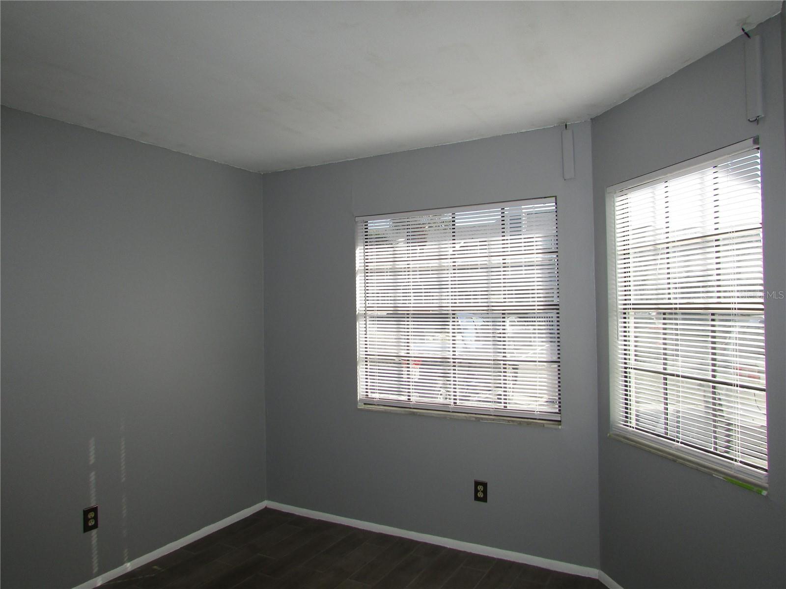 12715 Raeburn Way Property Photo 9