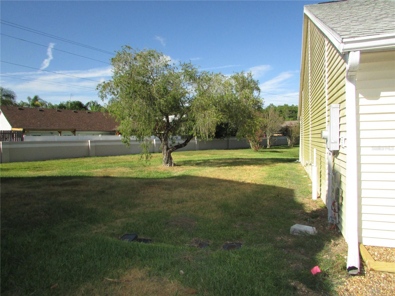 12715 Raeburn Way Property Photo 21