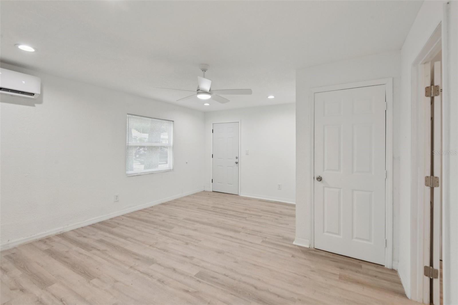 9404 N Mulberry St Property Photo 22
