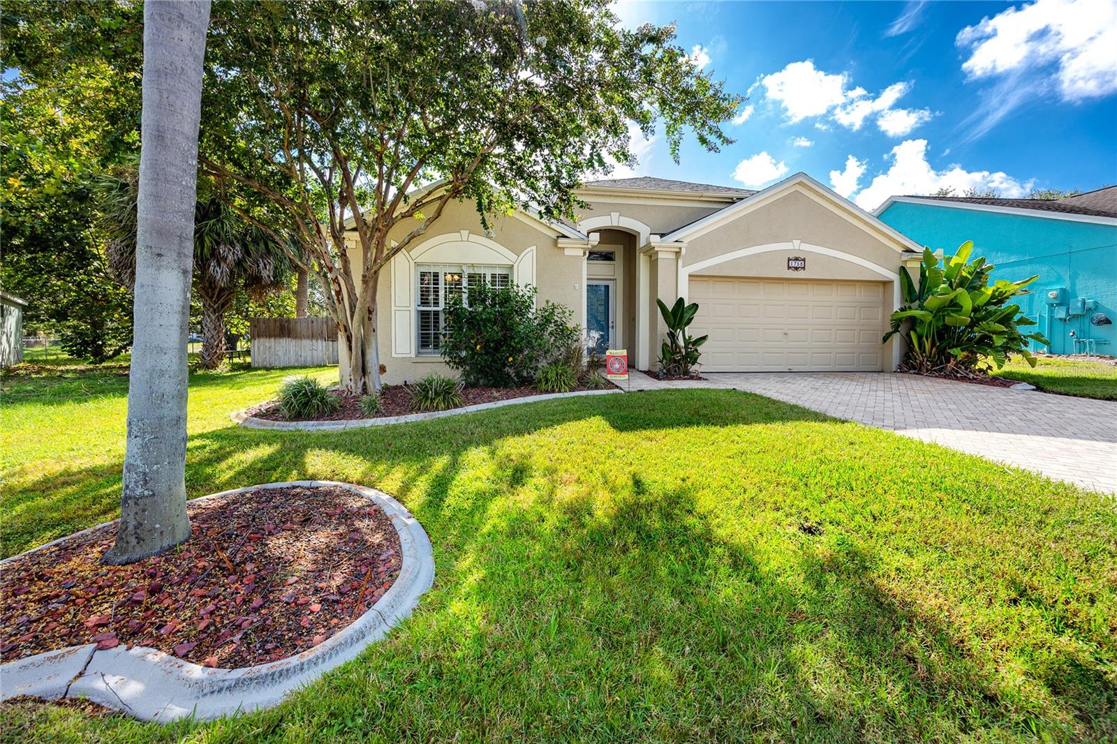 1758 Biarritz Cir Property Photo 1