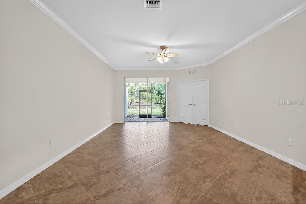 17604 Wayside Bnd Property Photo 27