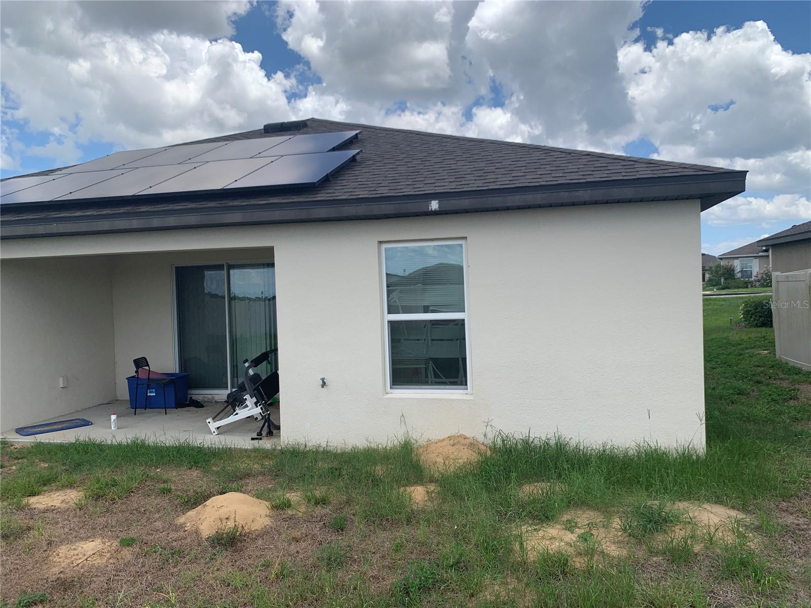 2187 Mandarin Loop Property Photo 6