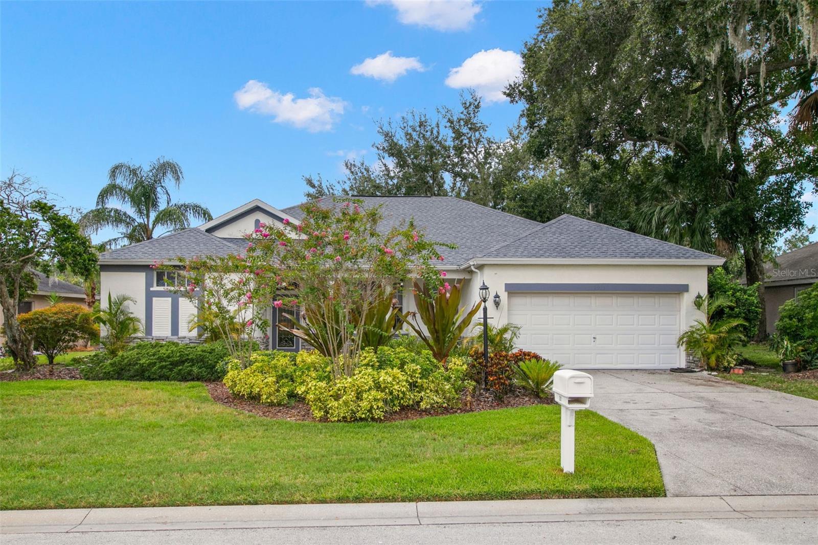 2931 Spring Hammock Dr Property Photo 1