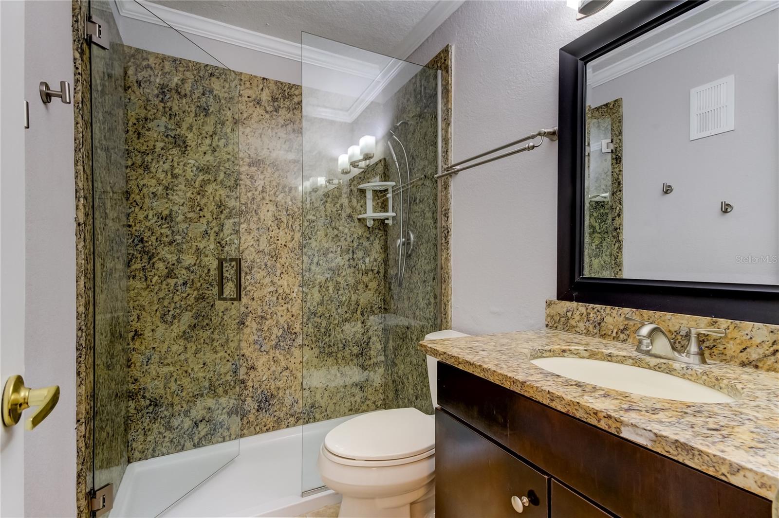 2506 N Rocky Point Dr #457 Property Photo 11