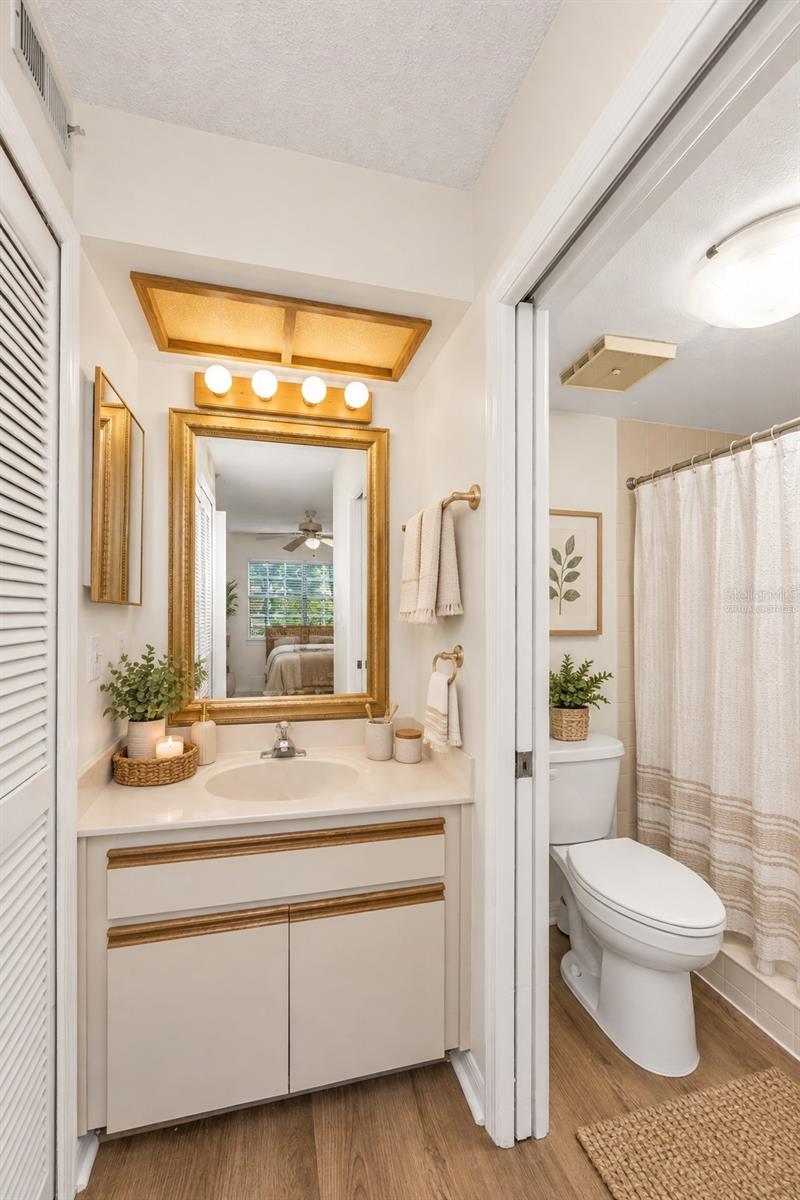 2119 Elm St #103 Property Photo 12