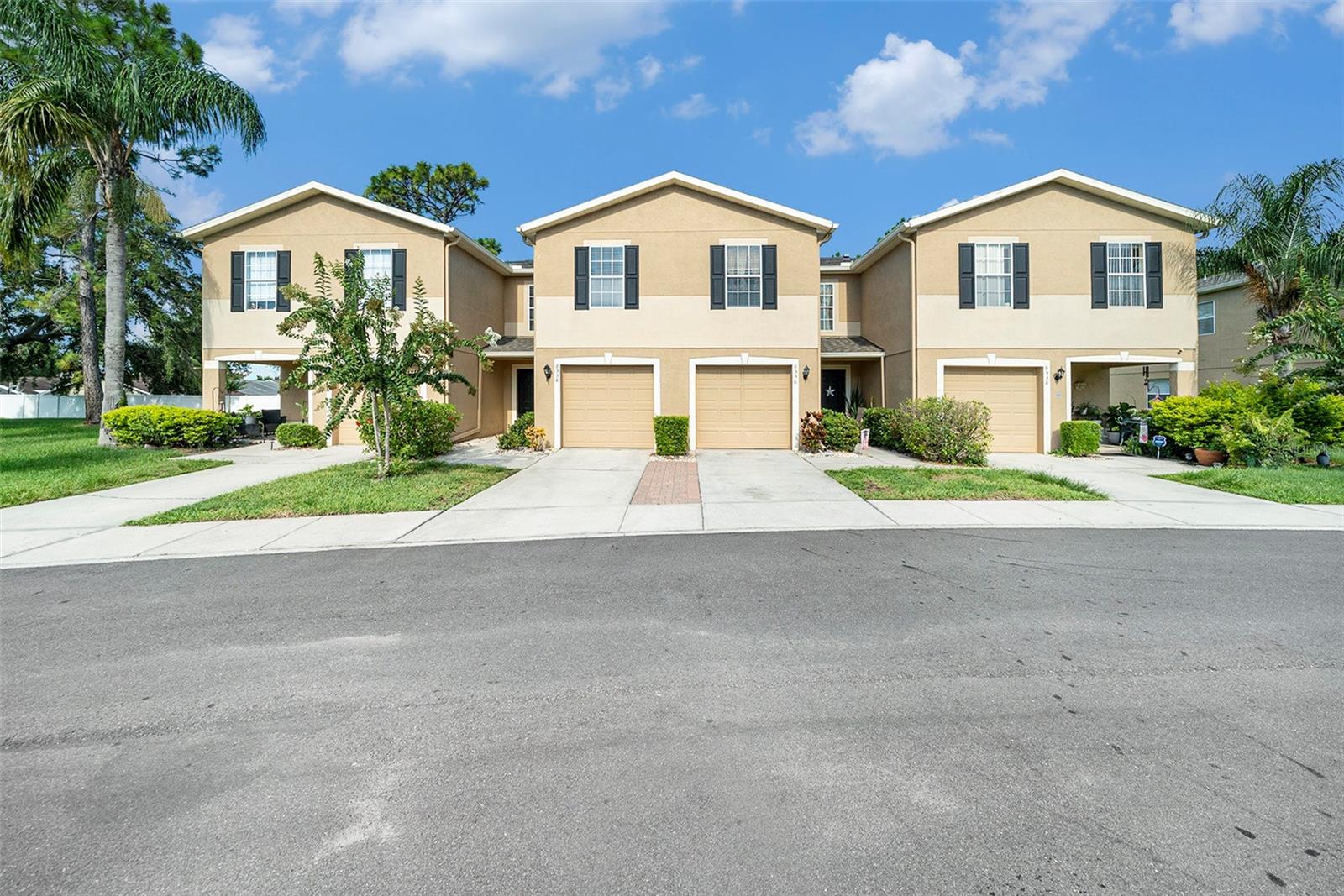8534 Edgewater Place Blvd Property Photo 1