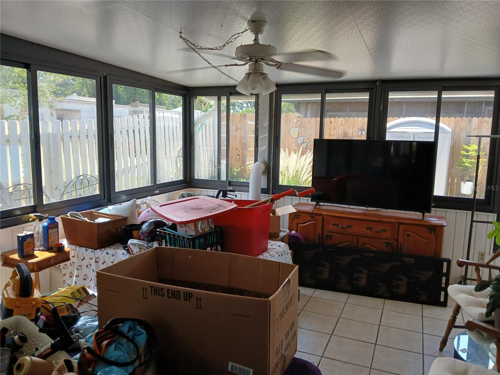 4328 Sussex St Property Photo 5