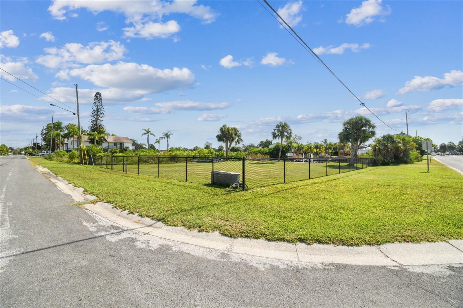 3314 Fernleaf Dr Property Photo 10