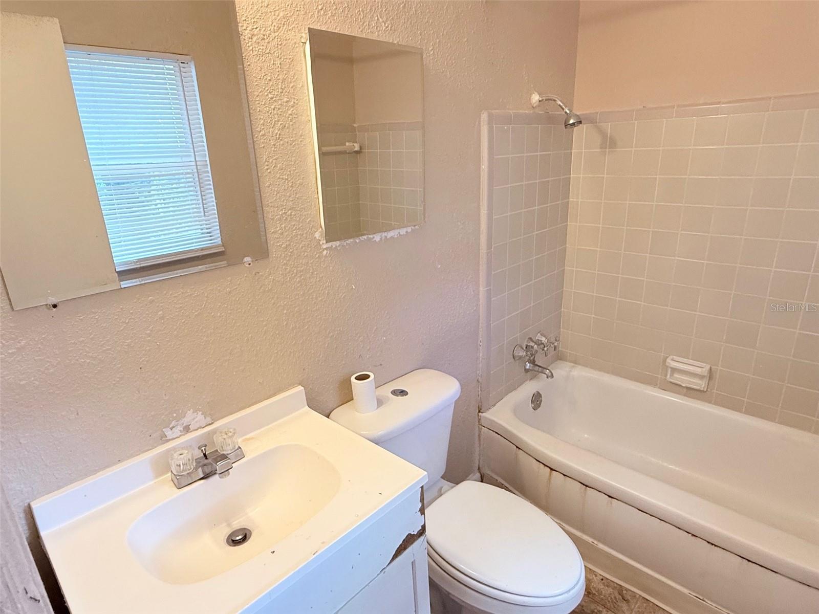 986 22nd Ave S #3 Property Photo 19