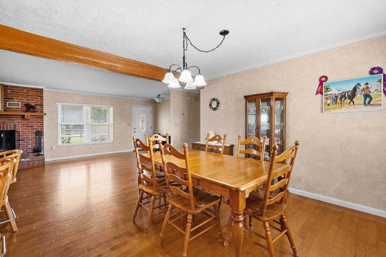 38730 Mickler Rd Property Photo 5