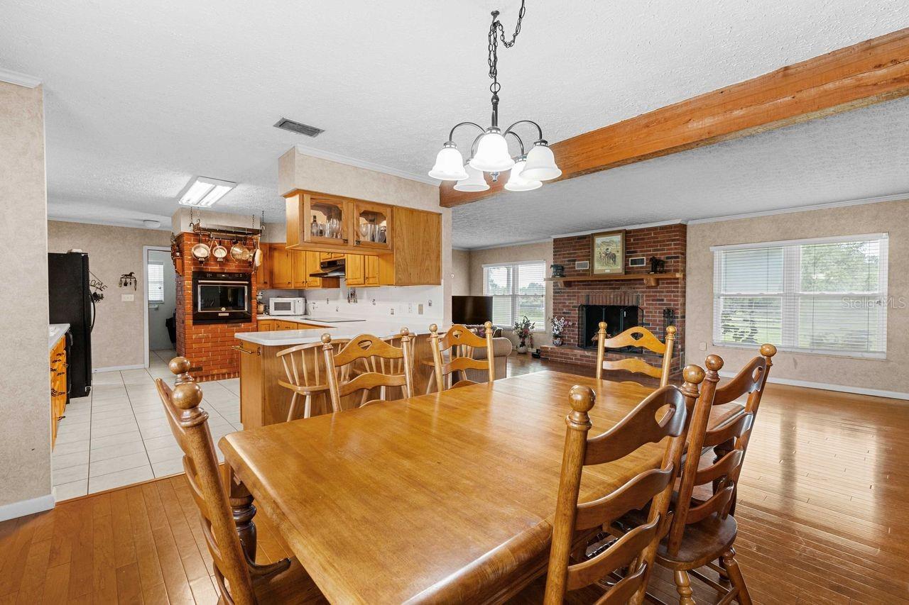 38730 Mickler Rd Property Photo 6