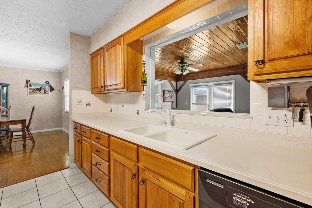 38730 Mickler Rd Property Photo 10