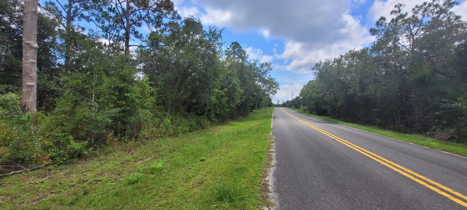 Nw Lake Mckinzie Blvd Property Photo 3