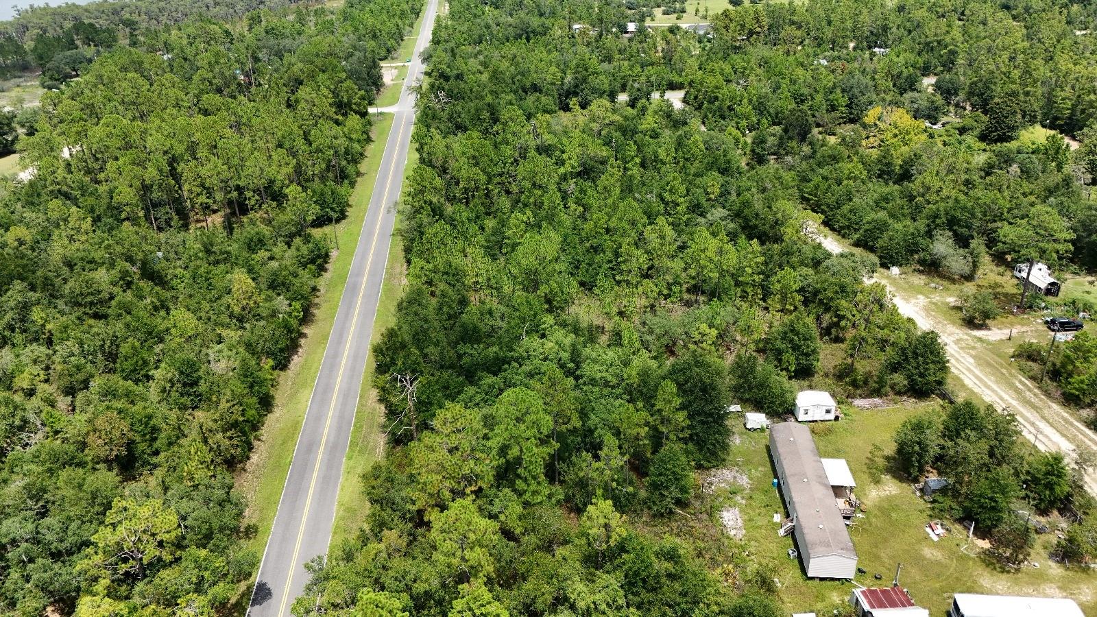 Nw Lake Mckinzie Blvd Property Photo 5