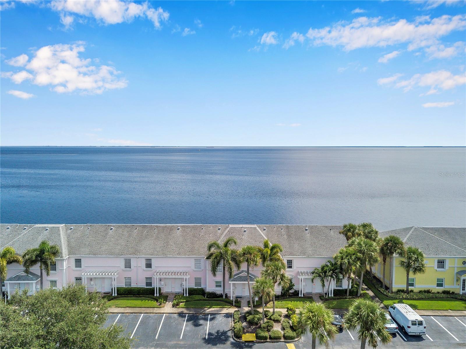 5172 Coquina Key Dr Se Property Photo 1