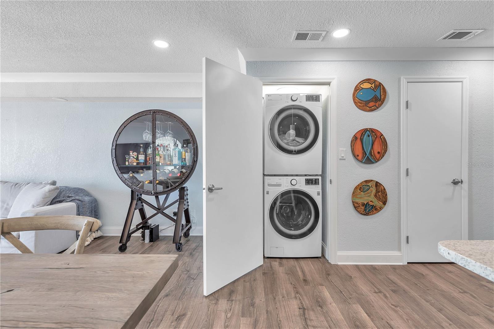 5172 Coquina Key Dr Se Property Photo 13