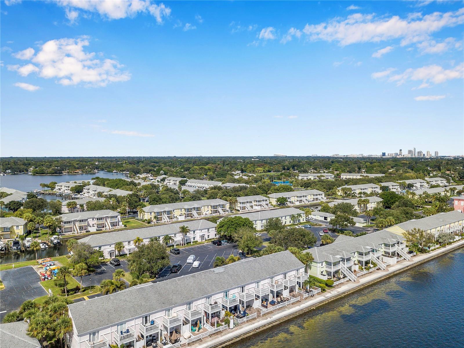 5172 Coquina Key Dr Se Property Photo 40