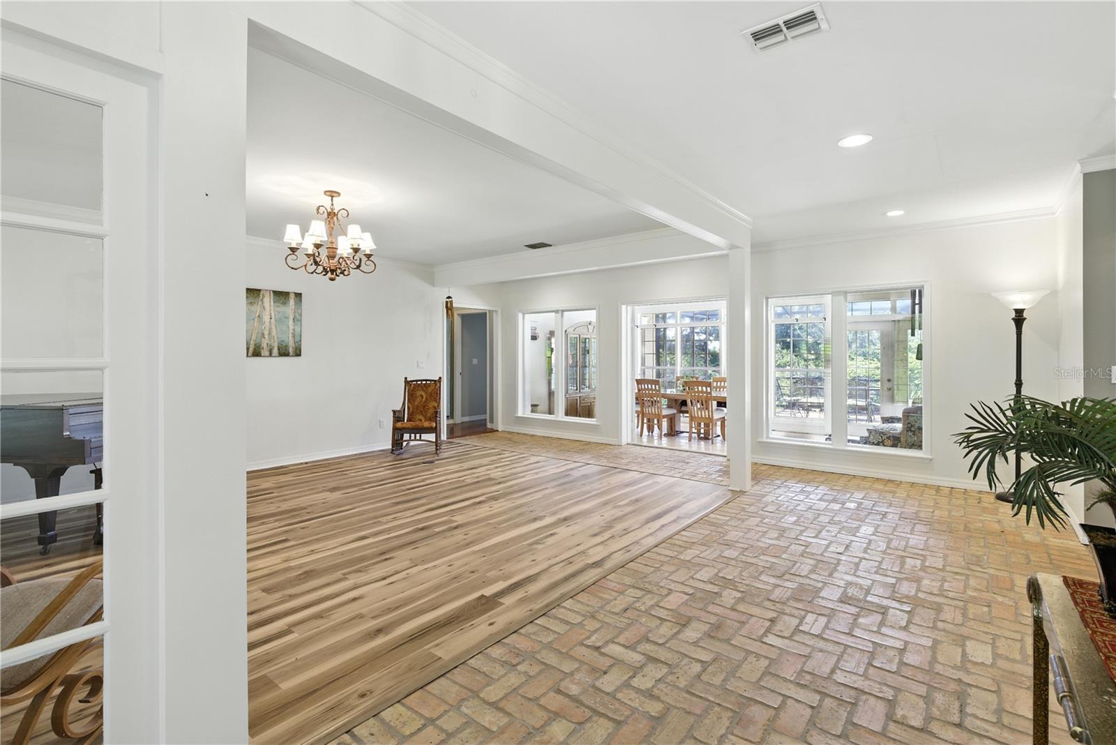 36641 Blanton Rd Property Photo 7